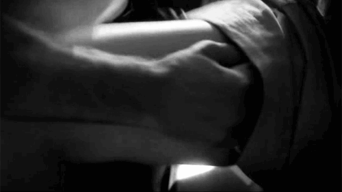 s1lentshadow:  PLEASE. SOMEONE