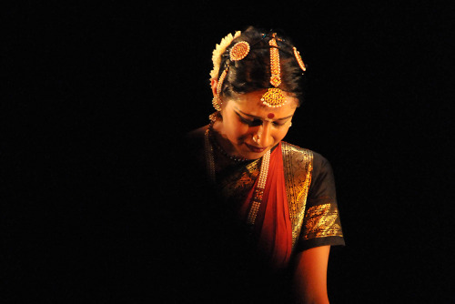 BharatanatyamDancer: Sahana BalasubramanyaPhotographer: Arun Kumar (2012)