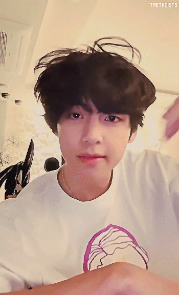 Taehyung Weverse Live | 3/7/23