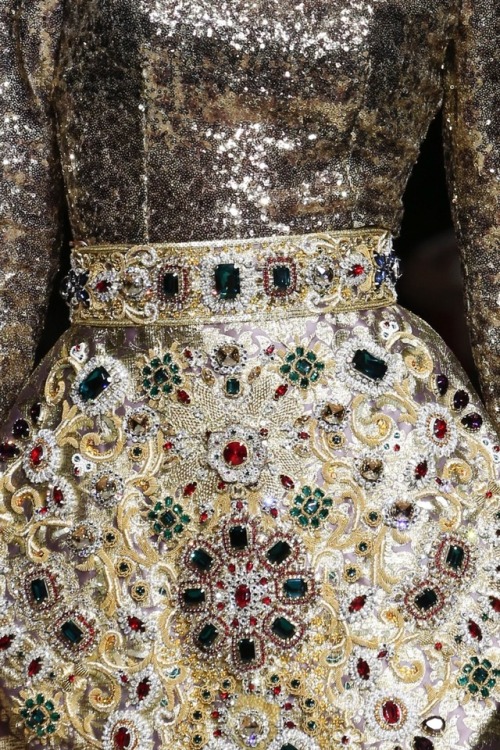 fashionagora: Dolce &amp; Gabbana Fall 2018 Ready to Wear, Details.