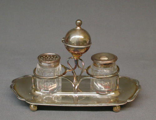 met-european-sculpture: Inkstand, Metropolitan Museum of Art: European Sculpture and Decorative Arts