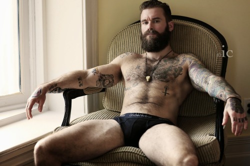 Touch me there...
