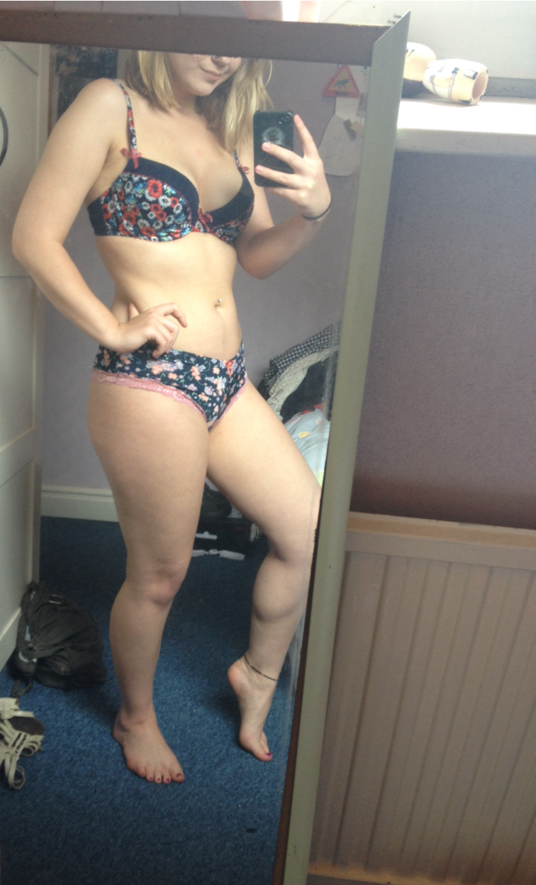ldeductiv:  What a hotty! xxx —&gt; http://freeporncamz.com 