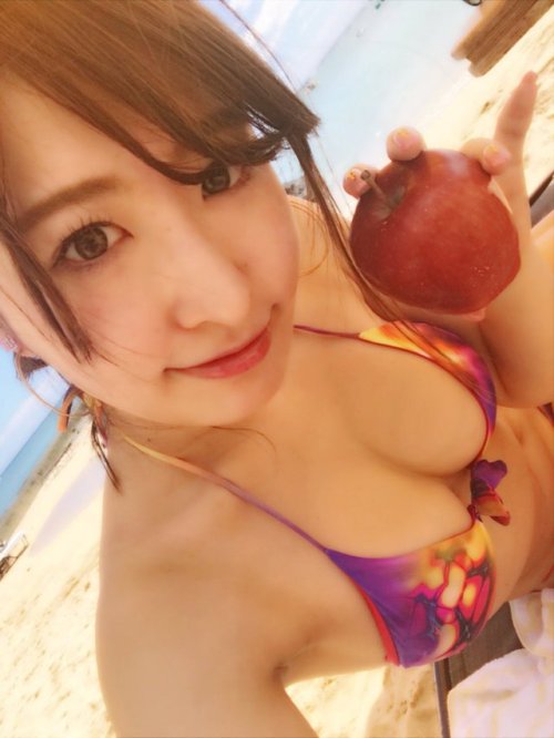 funkyfunx: 浅香美咲さんのツイート: “全く焼けなかった☆*:.｡. o(≧▽≦)o .｡.:*☆ #Hawaii #グラドル自画撮り部 t.co/0hOw4uR