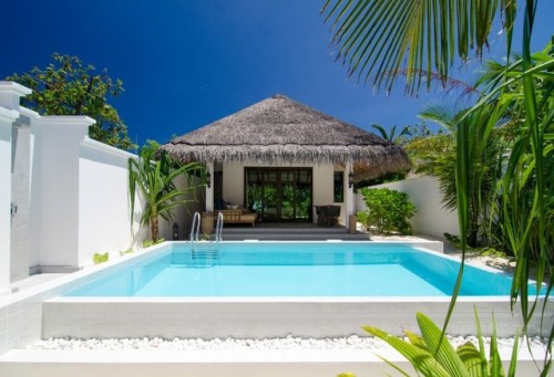 living-in-luxury:Finolhu Hotel, The Maldives