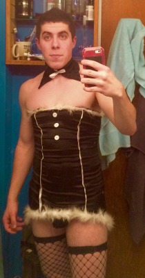 the-furry-bin:  Someone on my Fetlife wanted to see me wearing my drag outfit again. I haven’t done this shit for two years but fuck it, why not ~  You have a great ASS