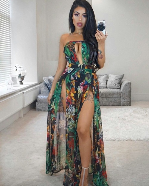 Black Off-shoulder Sleeveless Printed Maxi Dress