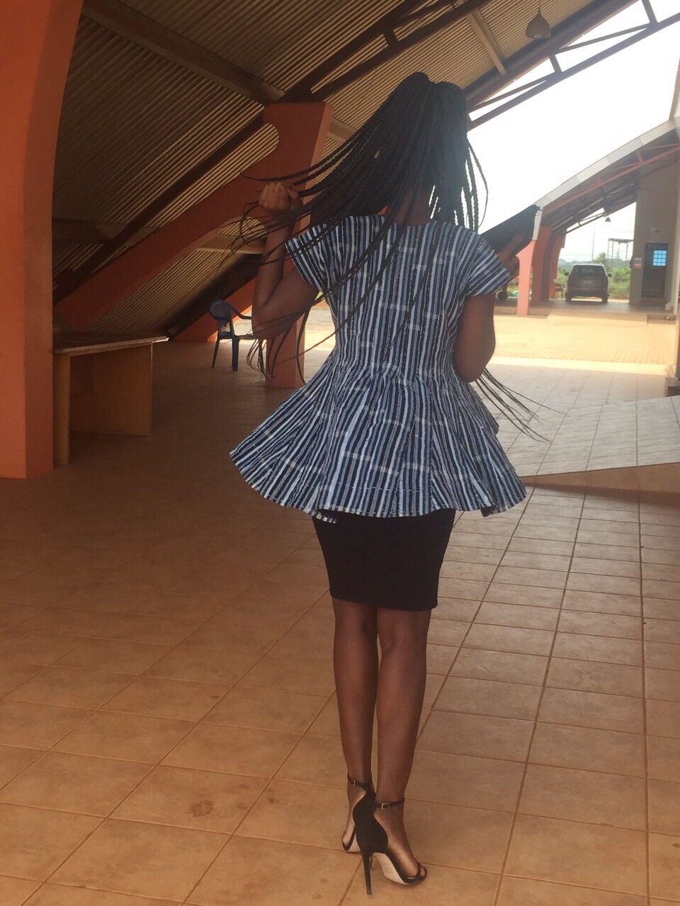 fckyeahprettyafricans:  Ghana 🇬🇭  Batakari Sunday 👕🙏🏾  basileusmolasses.tumblr.com