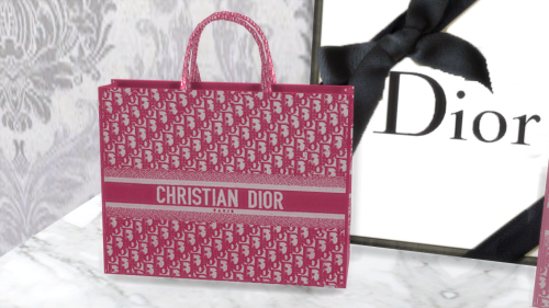 platinumluxesims:CHRISTIAN DIOR BOOK TOTE - PINK EDITIONSo here’s the pink edition of my Dior 