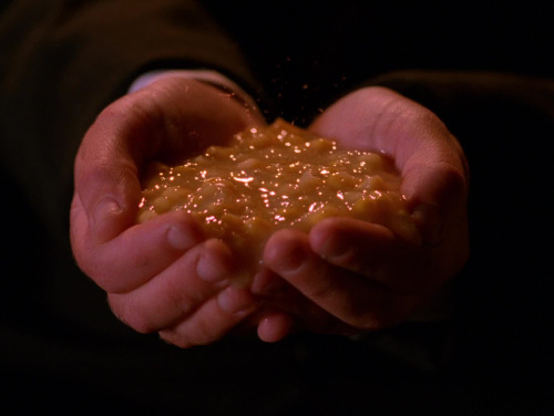 ozu-teapot: Twin Peaks: Episode 9 (AKA Coma) - David Lynch - 1990