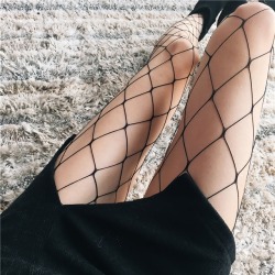 angelsfilth:    hole thigh leggings (discount code: angelsfilth)  