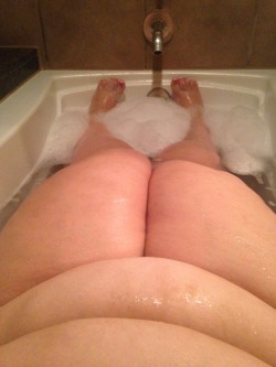 caitidee:  Jet tub at the Palms in Vegas.