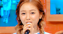 hyoyeonkim:  send me your girl group bias and i will make you a gifset▷ wjsn’s xuan yi for jun