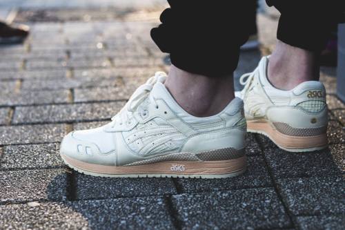 sweetsoles:  Zillion x Asics Gel Lyte III (by Mind Thirteen)