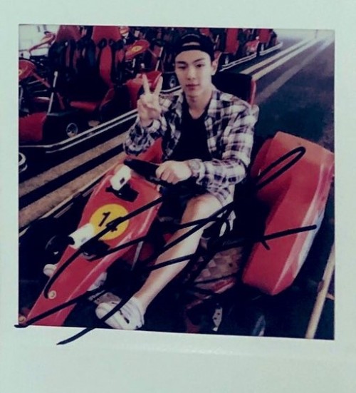 sh0wnuwus:uplus polaroid