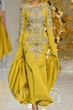 empress-empire:  Guo Pei S/S16 Couture 