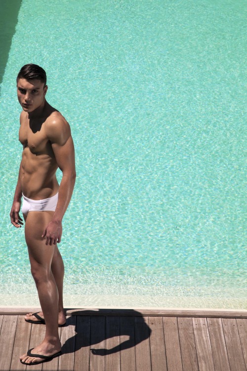Onlybriefs