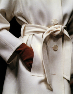 patrickhumphreys:Givenchy white linen raincoat.