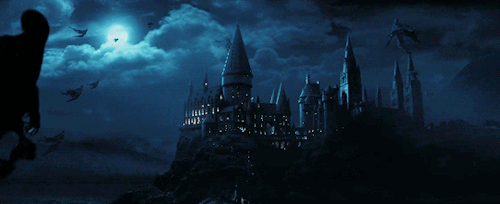 ohwaverlyearp:Harry Potter and the Prisoner of Azkaban (2004) + Hogwarts 