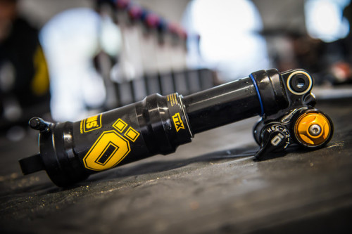 strange-measure: All-New Öhlins RXF36 Fork and TTX Air Shock