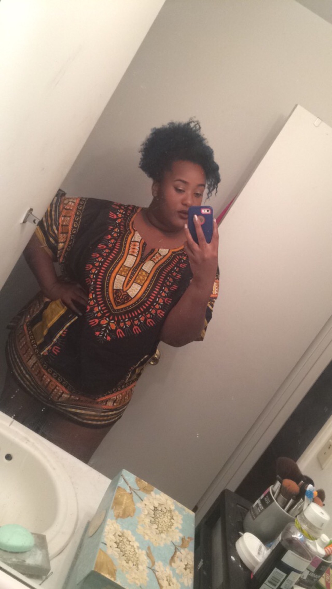 exactlythewayyoulikeme:  Kwanzaa’s coming too 🌲blackout help