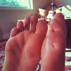 drclifffuxtable:  #feet #Füße #foot #softfeet