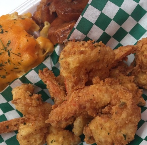 afro-arts:  charlessnackshack.com // IG: charles_snackshack  Miami, FL