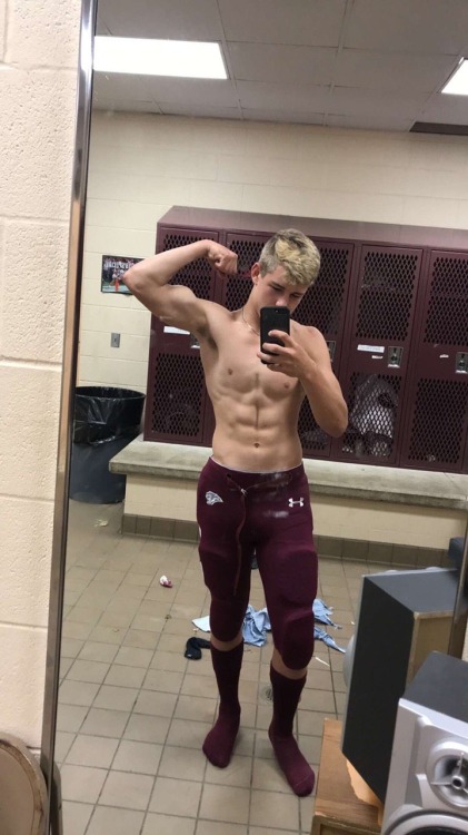 duderancher69: luv HS football jocks