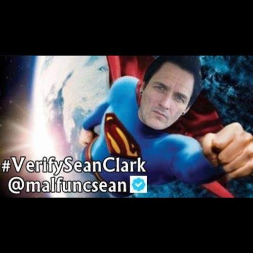 #VerifySeanClark SIGN http://twitition.com/4ykhn He deserves! #twitition #seanclark #malfuncsean