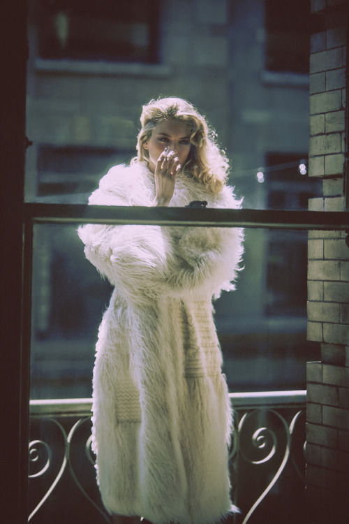 Martha Hunt photographed by Guy Aroch for the fall/winter 2015 issue of So It Goes magazine.