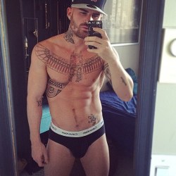 boysknowbest:  #gay #gays #gayboy #gayboys