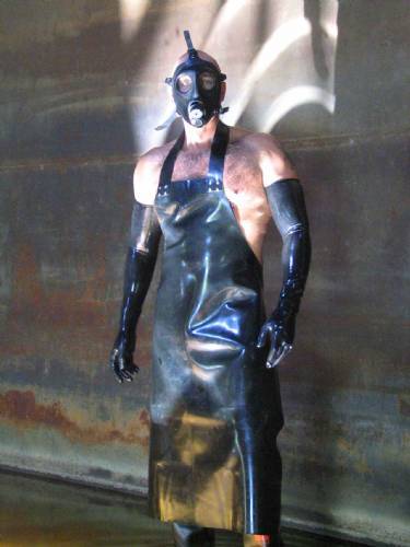 rbbrguyto:  Rubber Aprons Suite 