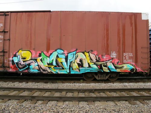 betterrun-shop:Rolling  REVOKhttp://funk-stars.tumblr.com/