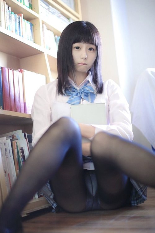  Naughty schoolgirl - 0922. 