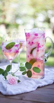 style-and-stuffs:  Rose Petal Sangria