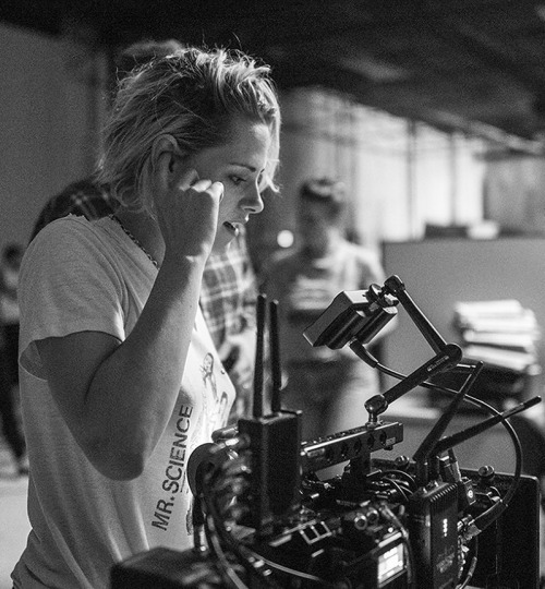 jadedownthedrain: Director, Kristen Stewart, on the set of ‘Come Swim’.