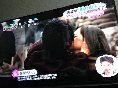 Levi…I mean, SHIKISHIMA, apparently kisses Mikasa in the live action films.  (Via hituzi2gou on Twitter)  I—–/is dead/  Am on mobile and will fix this post later @__@