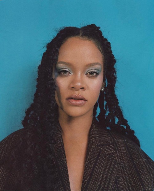 thesoulfunkybrother: -Rihanna. Allure. 18′- Nadine ijewere