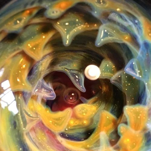 kochamchleb:Worlds inside marbles, all from Fabien’s Marble Shop and Fabien’s Pinterest