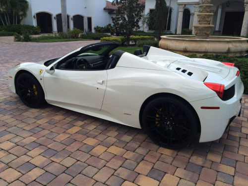 supercars-photography:  2014 Ferrari 458 Spider US$ 260,109.00 (more) 