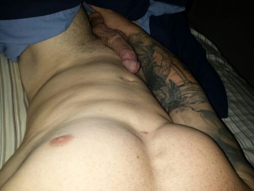tamirowlands: Do some flexing pics.  ;)