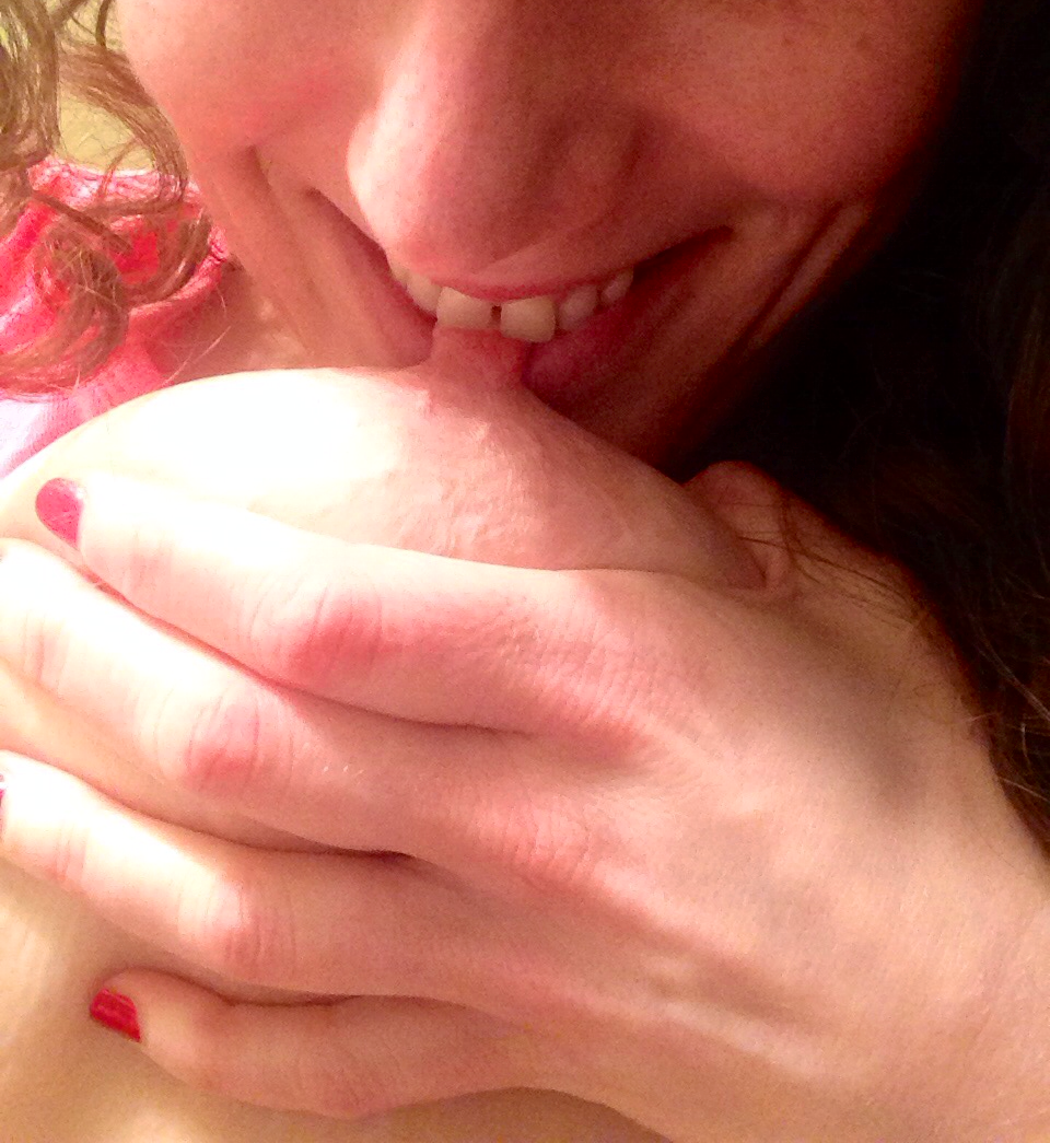 jellybeanphalange:  I needed some nipple in my horny mouth!