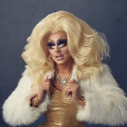 thanabutoncrack:this is probably one of my favorite trixie looks so yeah:)When I say she’s the most 