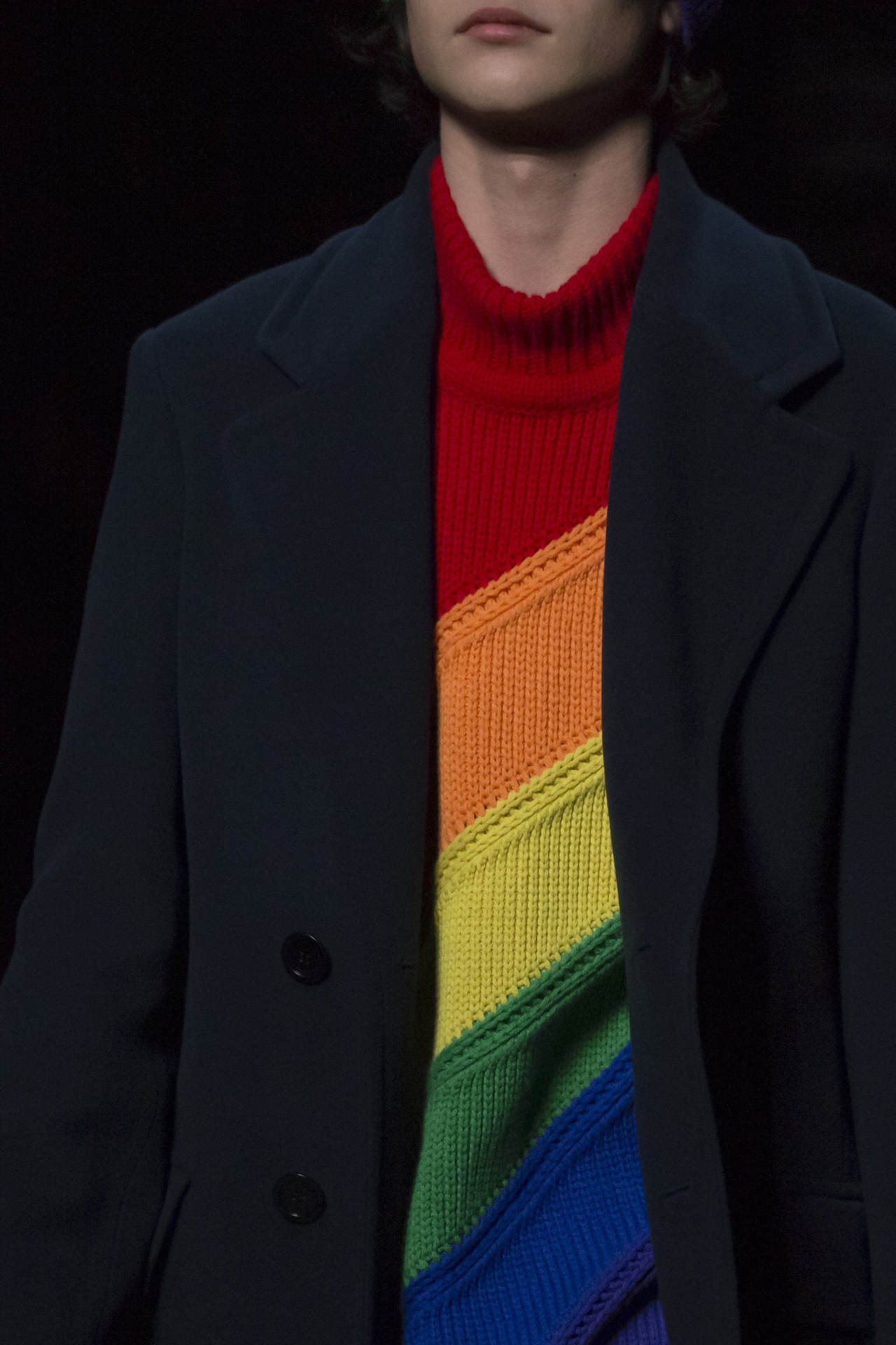 FASHION'S EQUIPOISE