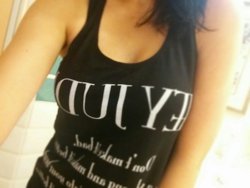 lilfxo:  Also I got a new shirt it’s super cute.