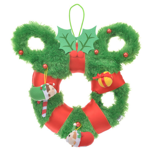 A new Tsum Tsum Christmas Wreath and Tsum Tsum Advent Calendar are now available in Japan!