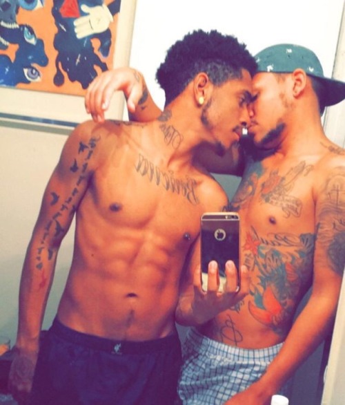 vintag3-jai:  What I want/need in my life😍😩👬💍🔐