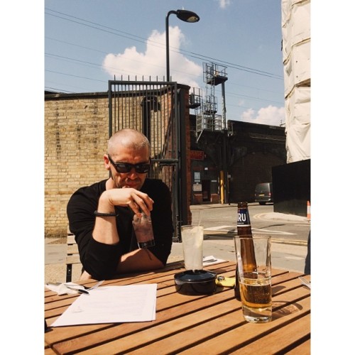 When he’s not keeping me alive and on time on tour he’s keeping me sane and entertained off it, and they say never to mix business and pleasure! @grahamsmith in London on a recent @asiwyfa_music trip