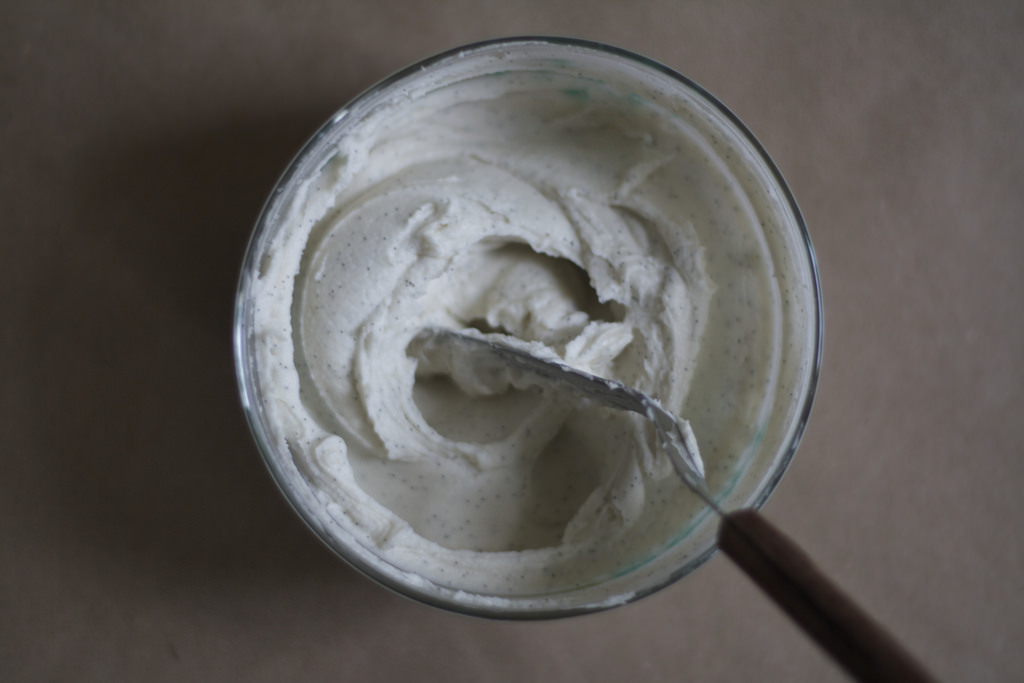 foodffs:  How to Make Homemade Oreos  Really nice recipes. Every hour.       
