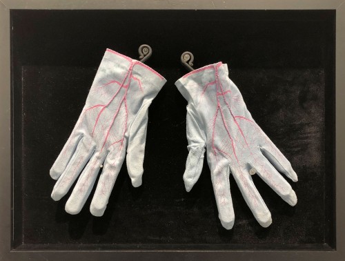 jareckiworld:Méret Oppenheim (1913-1985) — Pair of Gloves  (assemblagefrom 1985, original design fro